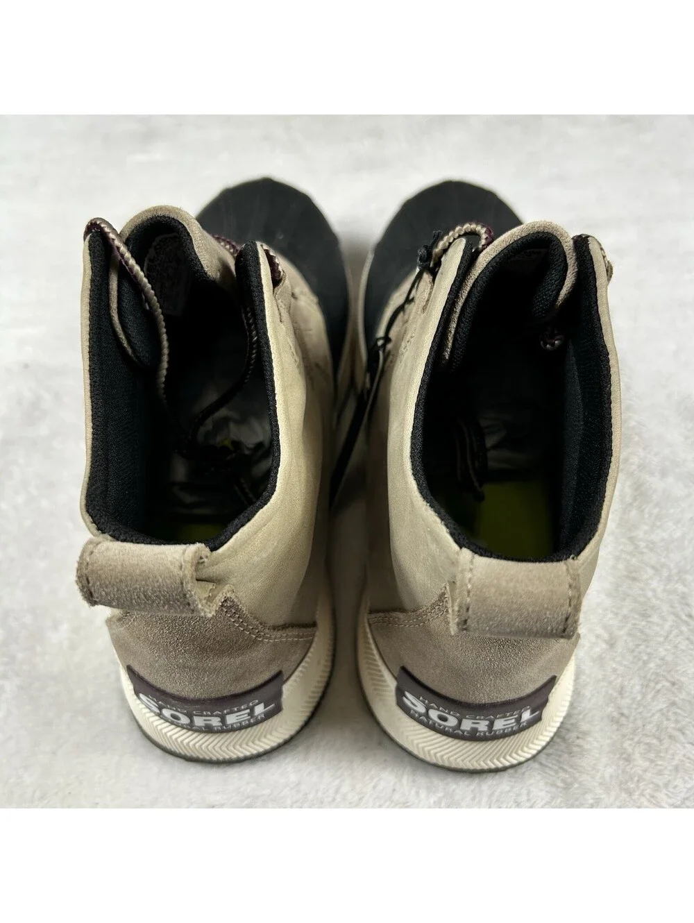 Sorel Out N About III Classic Waterproof Duck Boots Women’s Size 10 Tan Black
